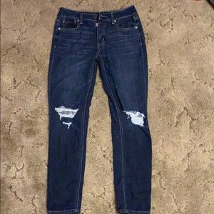 American eagle tomgirl jeans